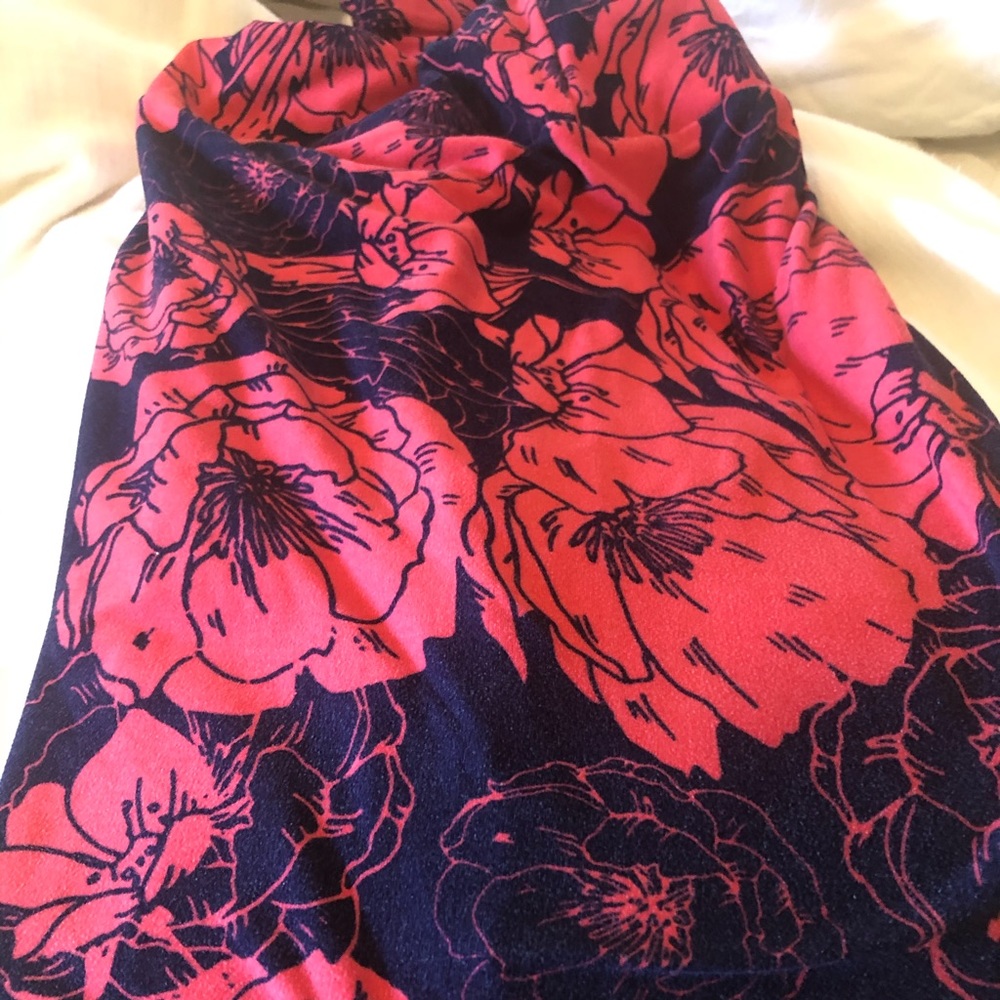 VGUC Lularoe Poppy Print Leggings Size TC2